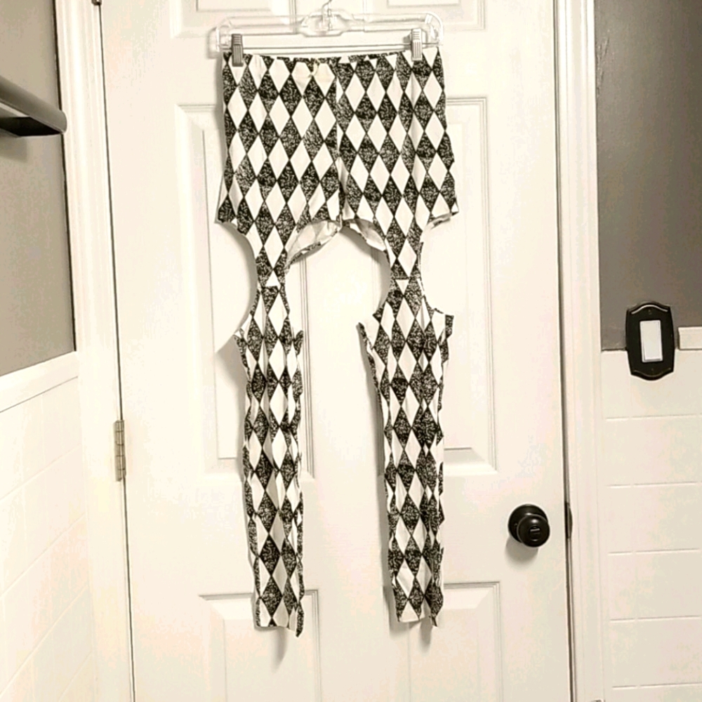 Black & White Cutout Leggings